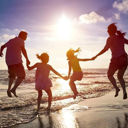 Oleholidays Romana Playa 146 Vistas Al Mar 马尔韦利亚 外观 照片