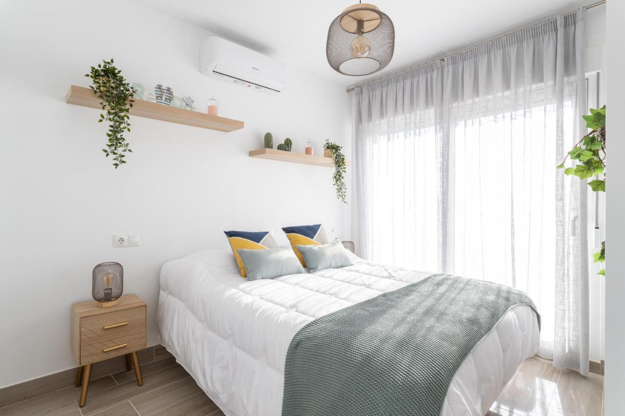 Oleholidays Romana Playa 146 Vistas Al Mar 马尔韦利亚 外观 照片